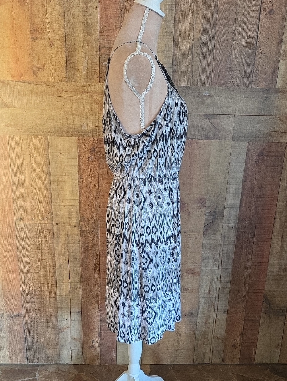 EUC Lane Bryant Black and White Geometric Mini Dress - Picture 7 of 8